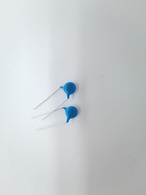 Rectangular 2.5KVAC Safety Capacitor 0.1uF-10uF Y1 For 50/60Hz Frequency -40℃~85℃ Operating Temp
